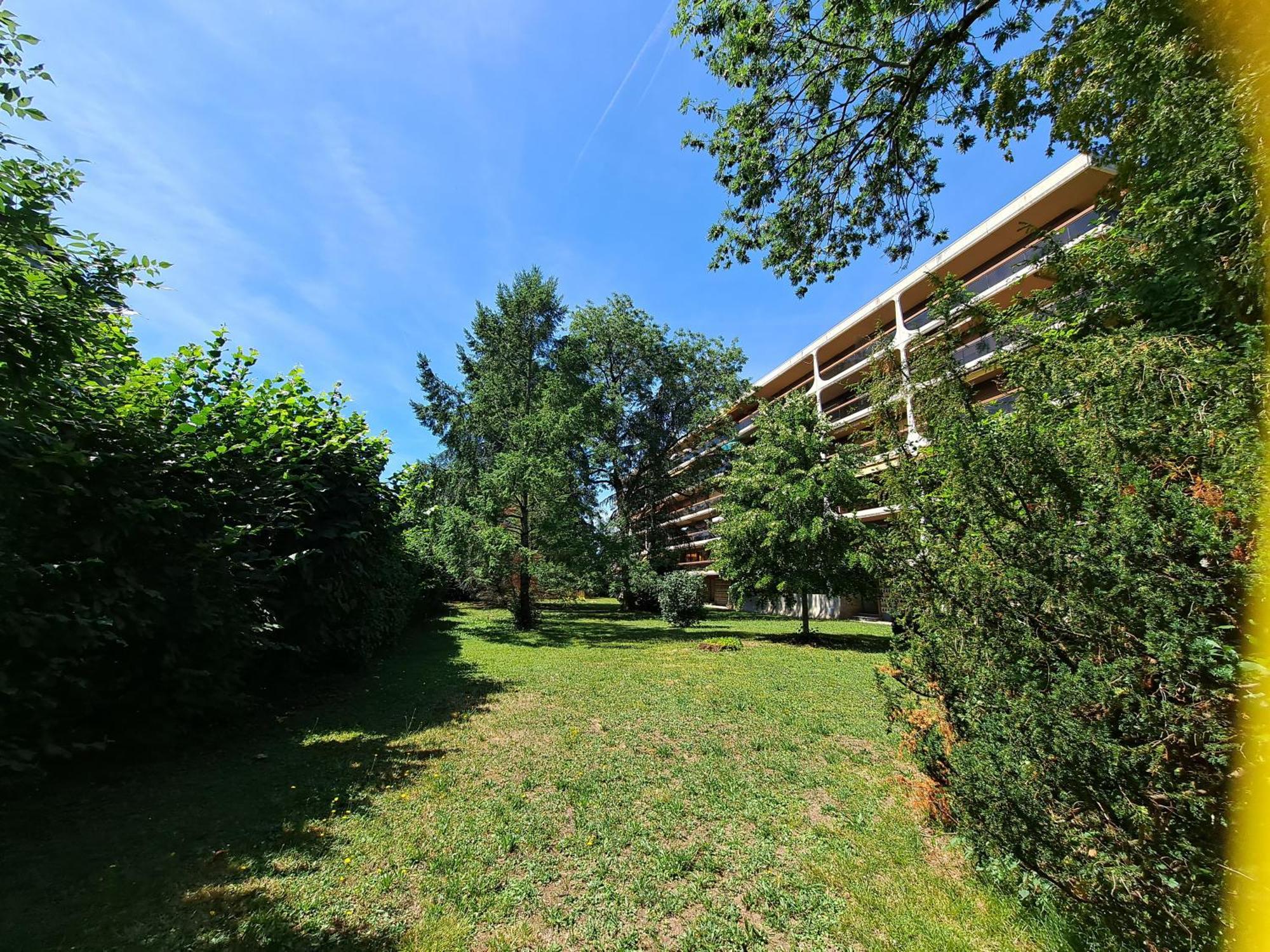 Le Duc De Savoie Thonon Apartment Exterior photo